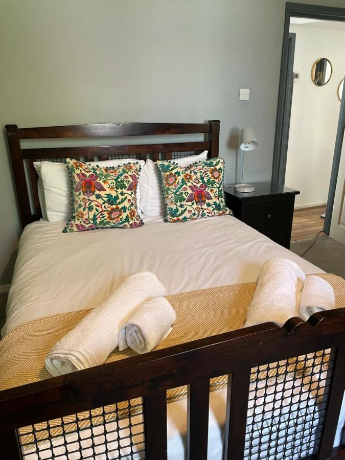 2 Bed Apartment Close To City Centre Cardiff Buitenkant foto